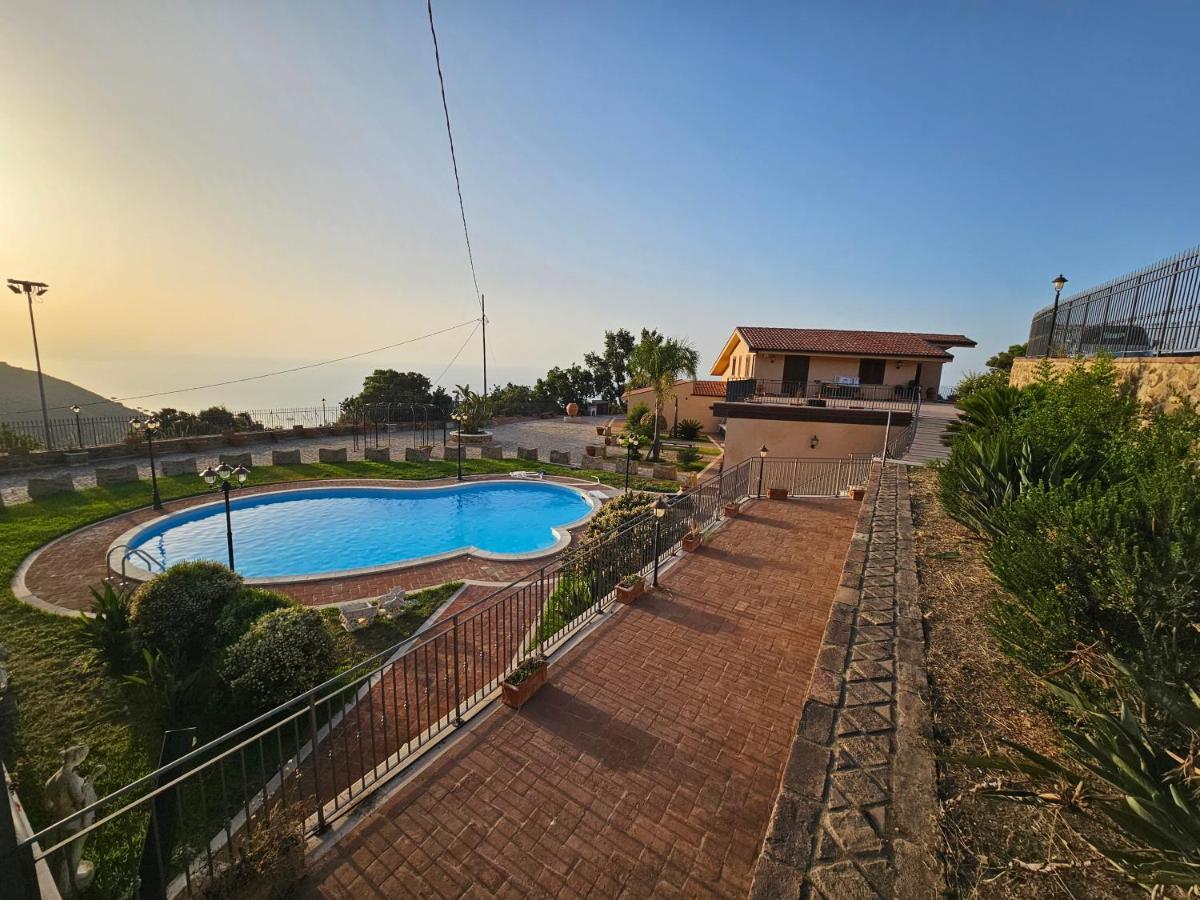Case Magliolo Cefalu Bagian luar foto